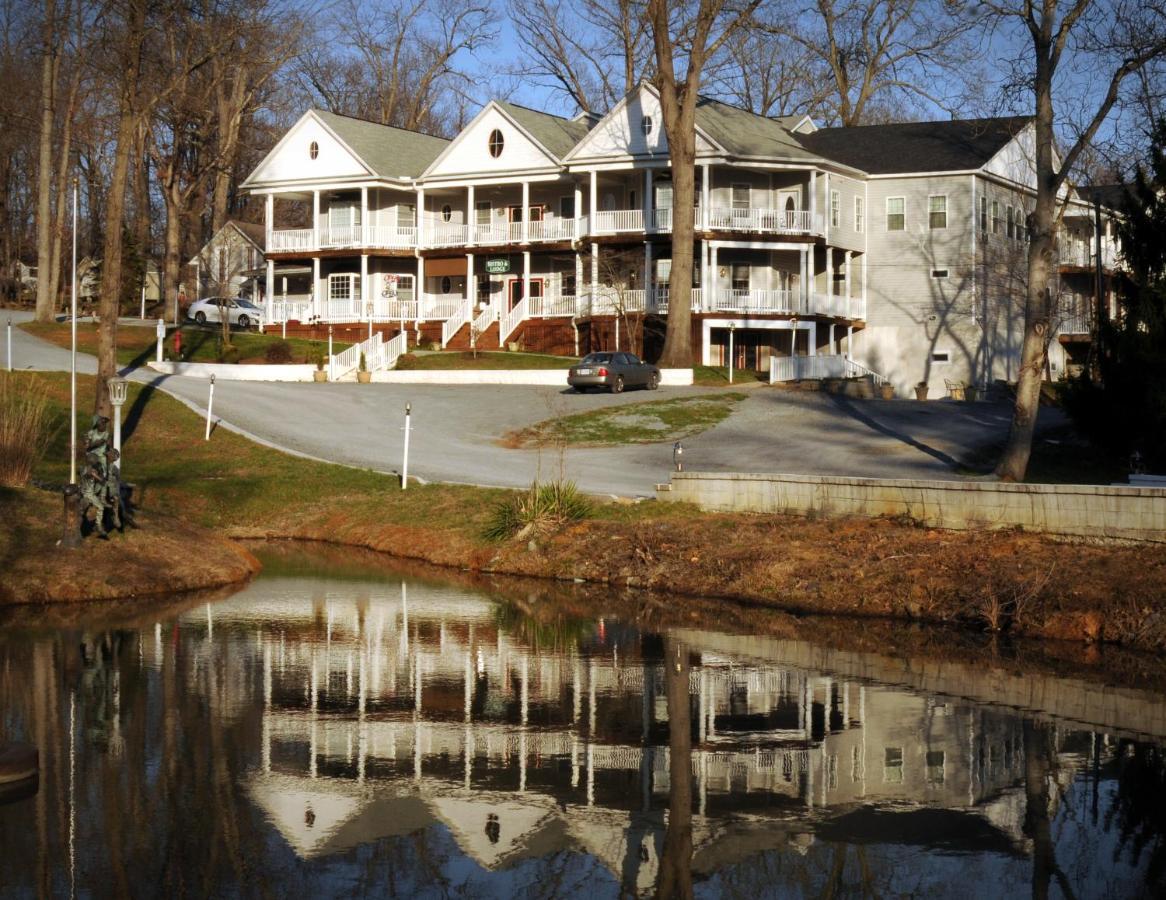 Acorn Hill Lodge And Spa リンチバーグ エクステリア 写真